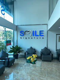 Smile Signature Ratchada Dental คลินิกทันตกรรม สไมล์ ซิกเนเจอร์ รัชดาภิเษก