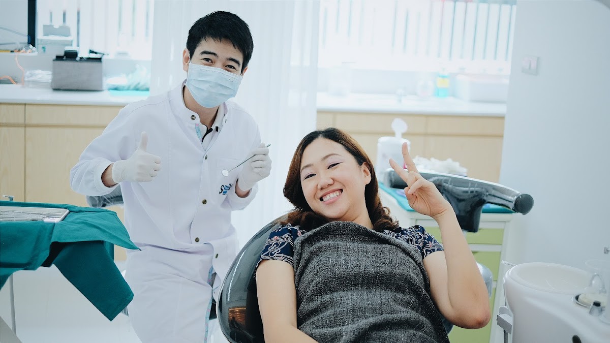 Smile Seasons Asoke Tower dental clinic in Bangkok