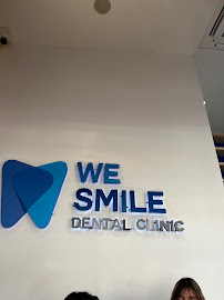 We Smile Dental Clinic BTS Wongwianyai คลินิกทันตกรรมวี สไมล์ บีทีเอสวงเวียนใหญ่