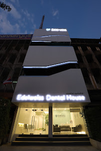 Edelweiss Dental House Vibhavadi Head Office เอเดลไวซ์ เดนทัลเฮ้าส์ ศูนย์ทันตกรรมครบวงจรโดยทีมอาจารย์ทันตแพทย์ผู้เชี่ยวชาญ