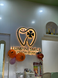Lumpini Smile Dental Clinic