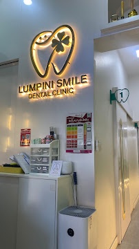 Lumpini Smile Dental Clinic