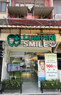 Lumpini Smile Dental Clinic