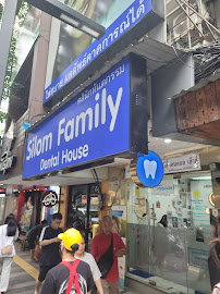 Silom Family Dental House