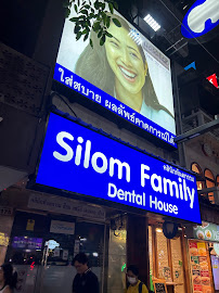 Silom Family Dental House