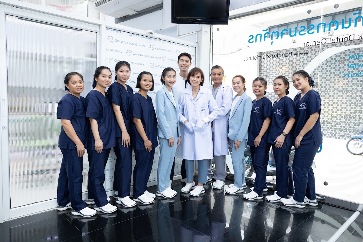 Chatuchak Dental Center dental clinic in Bangkok