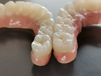 FunYimDentalCenter
