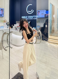 Smile Crafters Dental Clinic - คลินิกทันตกรรมสไมล์ คราฟเตอร์ส ตึก Spring Tower ราชเทวี