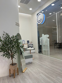 Smile Crafters Dental Clinic - คลินิกทันตกรรมสไมล์ คราฟเตอร์ส ตึก Spring Tower ราชเทวี
