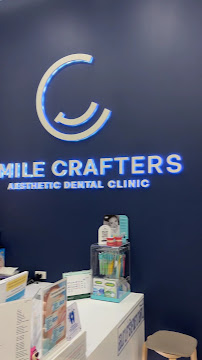 Smile Crafters Dental Clinic - คลินิกทันตกรรมสไมล์ คราฟเตอร์ส ตึก Spring Tower ราชเทวี