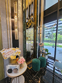 Gold 9 Dental Clinic