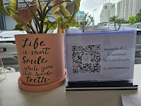 DAH-Dentaholic Dental Clinic (คลินิกทันตกรรมเด๊นท์อะฮอลิค)