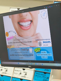 Dr. Prae Dental Clinic คลินิกทันตกรรมด็อกเตอร์แพร ทำฟัน-จัดฟัน Invisalign-รากเทียม-Veneer BTS Siam (สยาม)