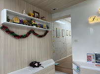 Dr. Prae Dental Clinic คลินิกทันตกรรมด็อกเตอร์แพร ทำฟัน-จัดฟัน Invisalign-รากเทียม-Veneer BTS Siam (สยาม)