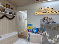 Dr. Prae Dental Clinic คลินิกทันตกรรมด็อกเตอร์แพร ทำฟัน-จัดฟัน Invisalign-รากเทียม-Veneer BTS Siam (สยาม)