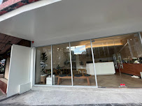 Crystal Dental Clinic (Samyan-Chula) คลินิกทันตกรรมคริสตัล (สามย่าน-จุฬา)