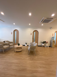 Saladaeng Dental Clinic