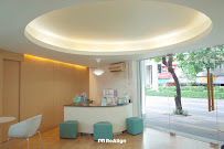 Resmile Dental Thonglor คลินิกจัดฟันใสเฉพาะทาง