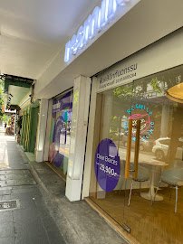 Resmile Dental Thonglor คลินิกจัดฟันใสเฉพาะทาง