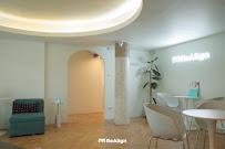 Resmile Dental Thonglor คลินิกจัดฟันใสเฉพาะทาง