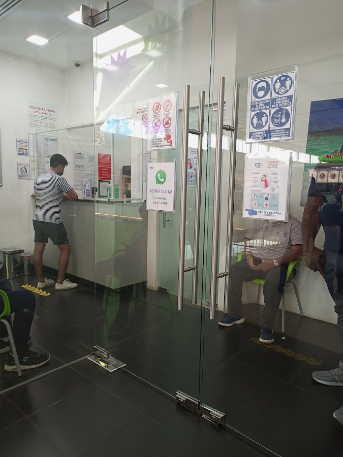 Clinicas de Ortodoncia de Panama Metromall dental clinic in Panama City