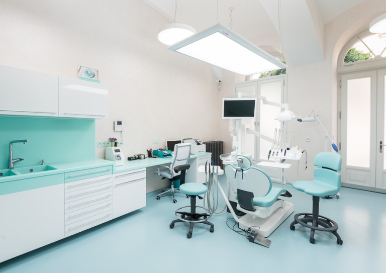 Stomamed - dental clinic in Bratislava, Slovakia