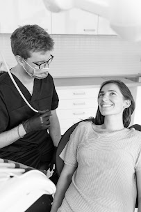 bl:k dental clinic - Zubná ambulancia Bratislava