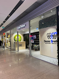 Dental Brothers