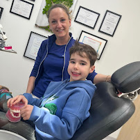 Dental Brothers - Nivy