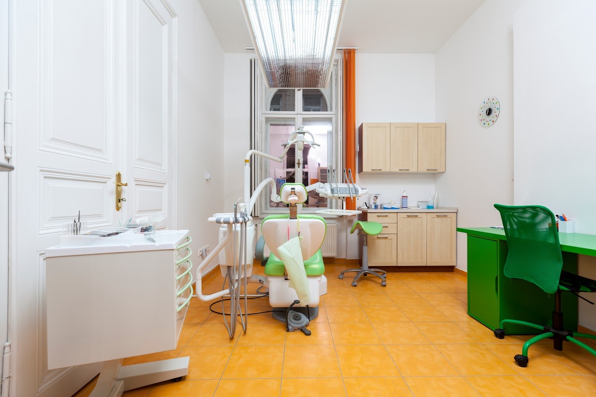 ALFA DENT Stare Mesto - dental clinic in Bratislava, Slovakia