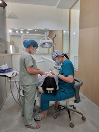 AM Procare Premium Dental Clinic