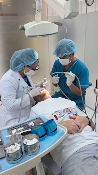 BeDental - Nha Khoa Uy Tín Quận 1 , chuyên bọc răng sứ, cạo vôi răng, tẩy trắng răng, niềng răng