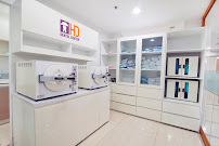 Dr Hung & Associates Dental Center