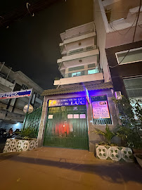 NHA KHOA TRUNG KIÊN-BS LỰC