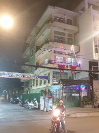 NHA KHOA TRUNG KIÊN-BS LỰC
