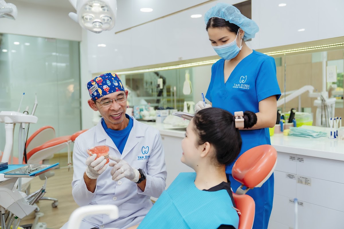 Tan Dinh Dental Specialists dental clinic