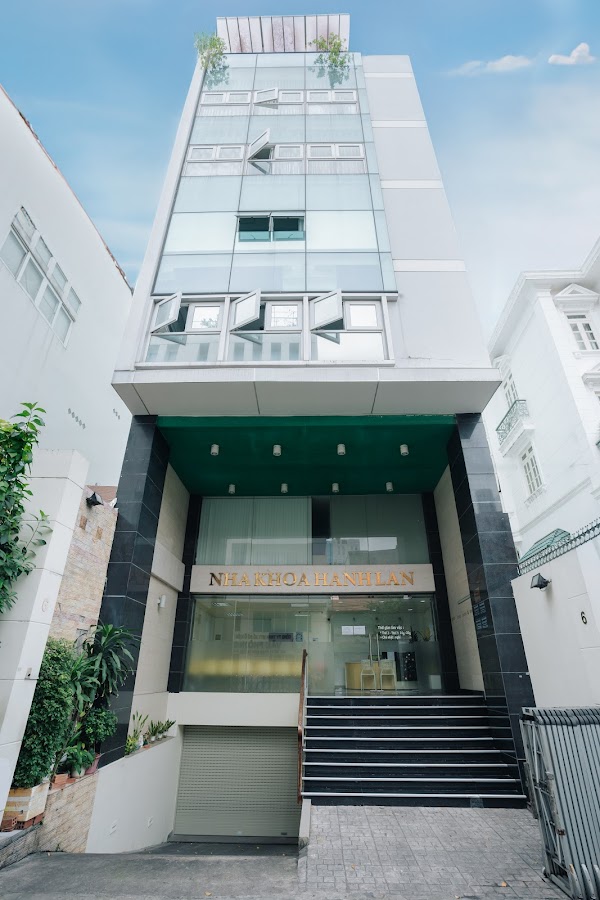 Hanh Lan Dental Clinic dental clinic
