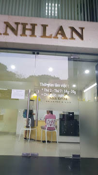 Hanh Lan Dental Clinic