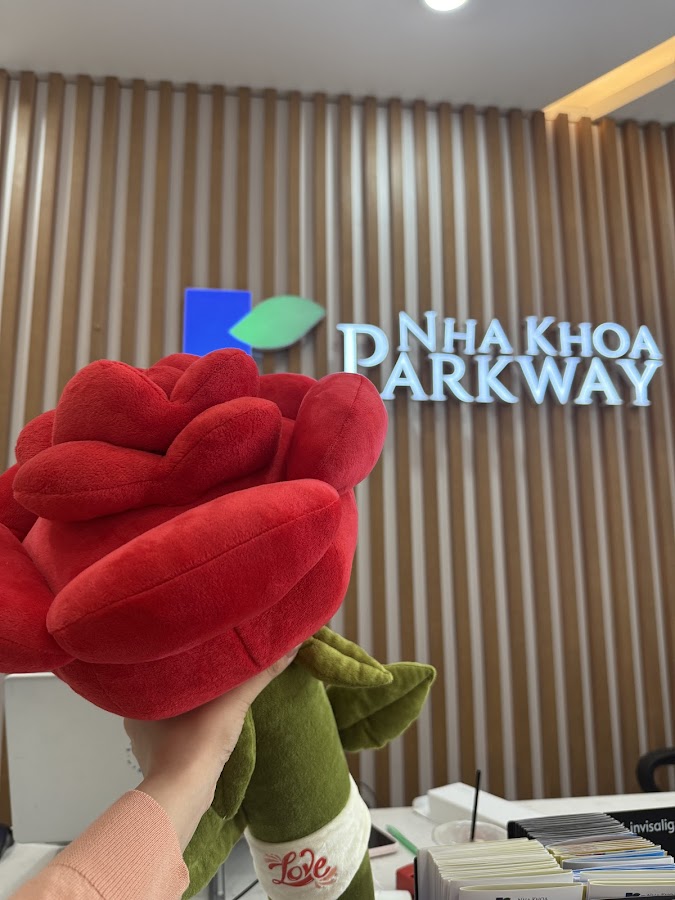 Parkway Dental 3/2 dental clinic