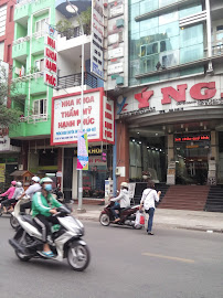 Nha Khoa Hạnh Phúc
