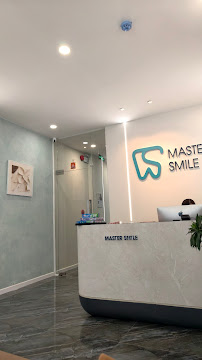 Nha Khoa Master Smile ✅ Thạc sĩ Bác sĩ Niềng Răng Uy tín | Trồng răng Implant Bọc răng sứ Dán răng sứ Nha khoa Uy tín Quận 10