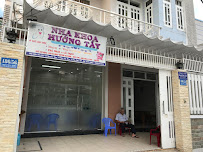 Nha Khoa Hướng Tây