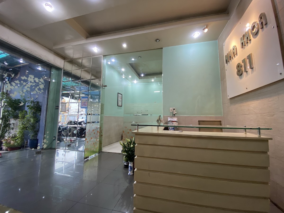 Nha Khoa 811 dental clinic