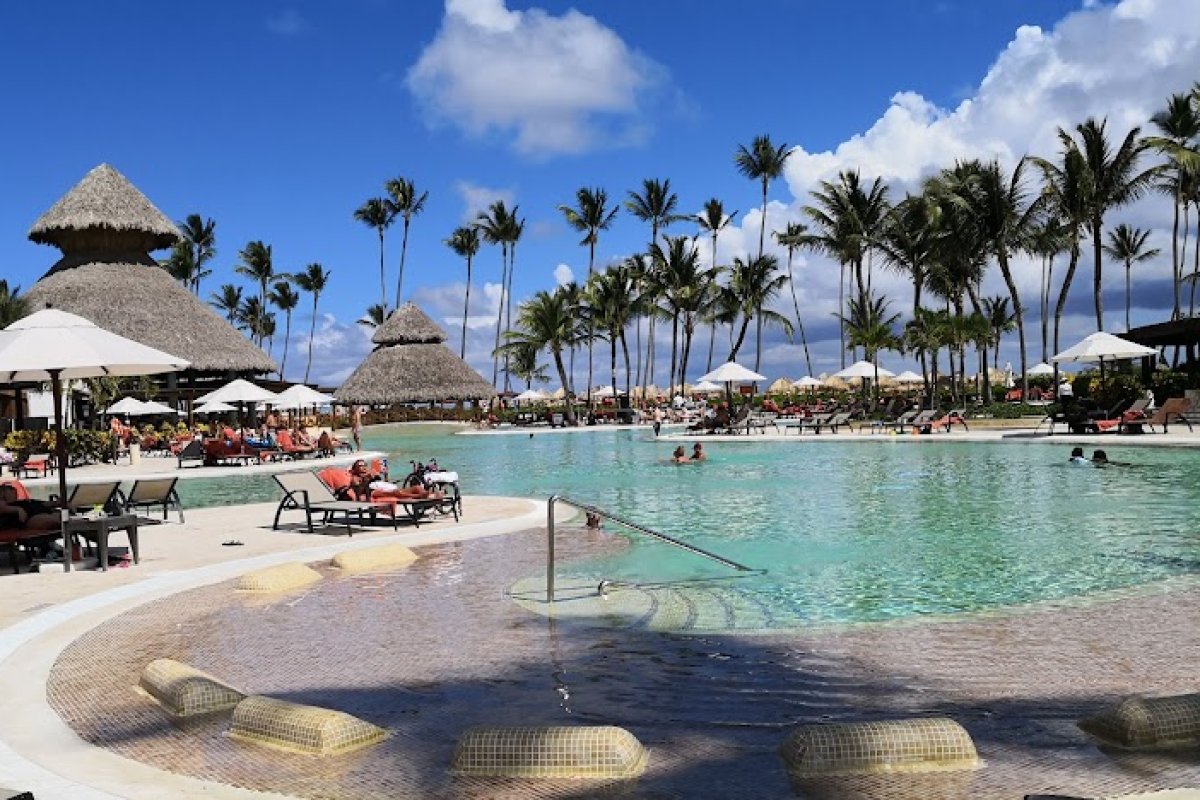 Dental tourism in Dominican Republic - verified clinics and treatments